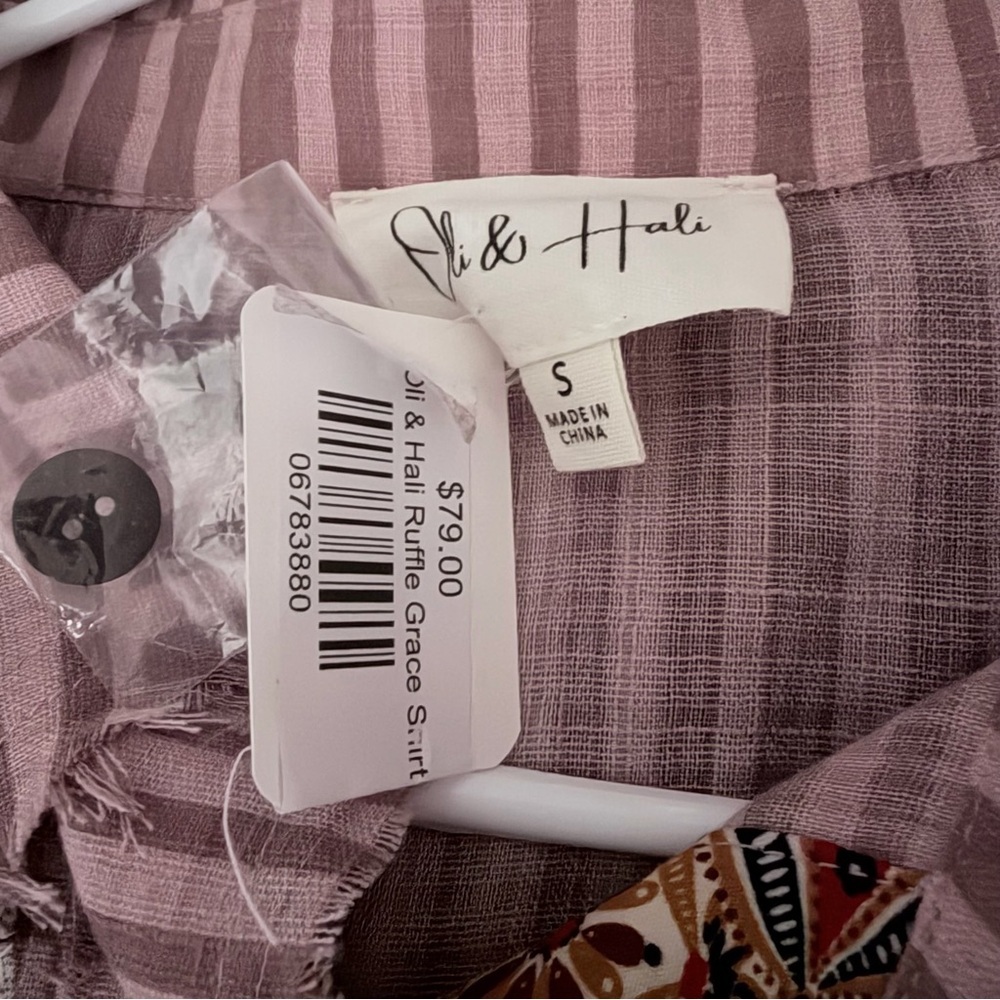 Oli & Hali Shirt - Picture 7 of 7